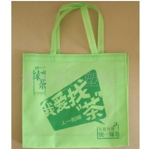 厂家生产无纺布袋，礼品袋，西服袋，束口袋，面粉袋