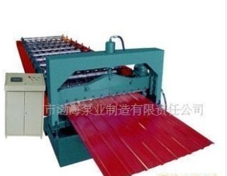 泊头压瓦机900型彩钢压型设备