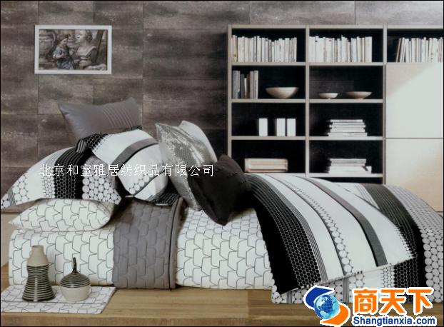 波典情怀 60×40贡缎四件套