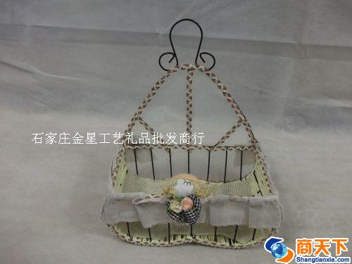 黄色带小人可挂墙编织筐