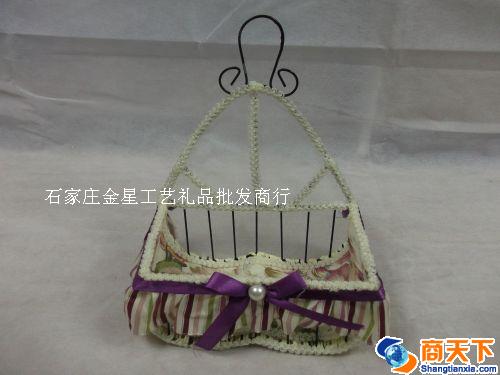 黄色带蝴蝶结可挂墙编织筐