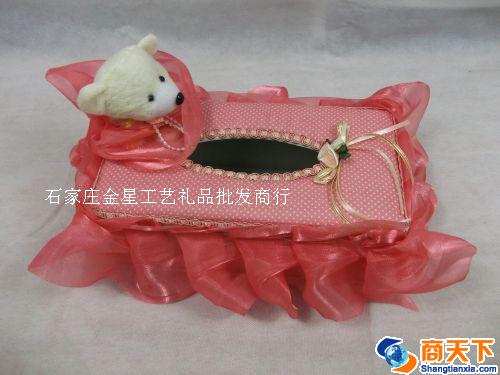 粉色小熊纸巾抽