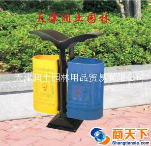 户外垃圾箱