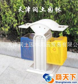 户外垃圾箱