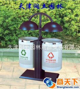 户外垃圾箱