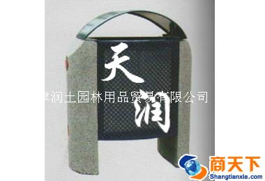 户外垃圾箱