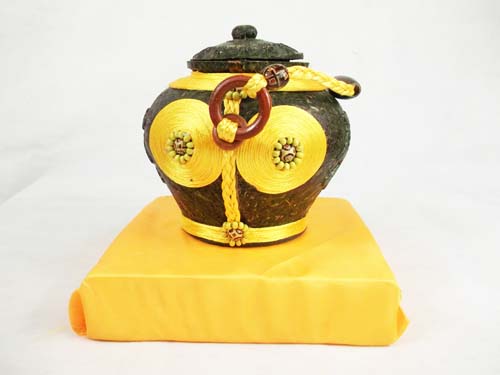 彝香古酒赠品 酒壶