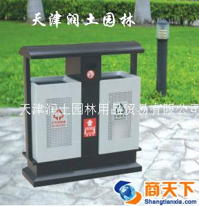 户外垃圾箱