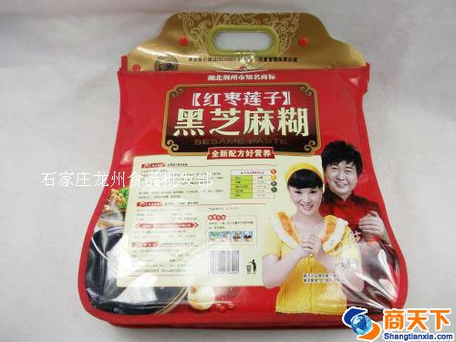 红枣莲子黑芝麻糊