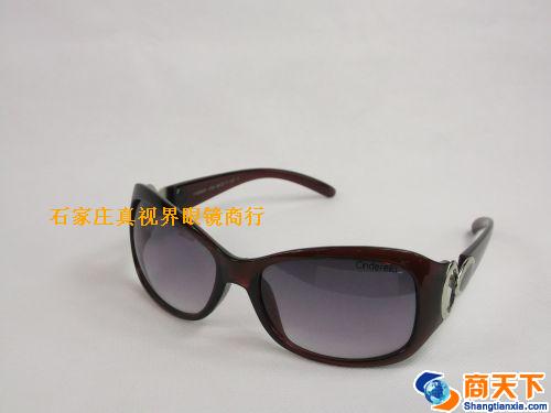 意大利灰姑娘太阳镜 29001-C03
