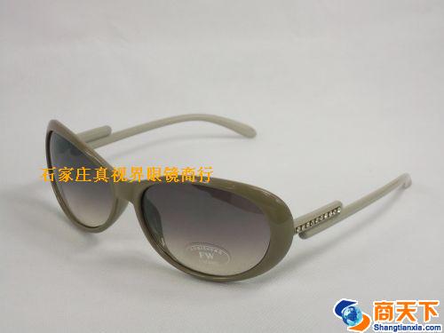 奥比圣女款太阳镜 8819-C19