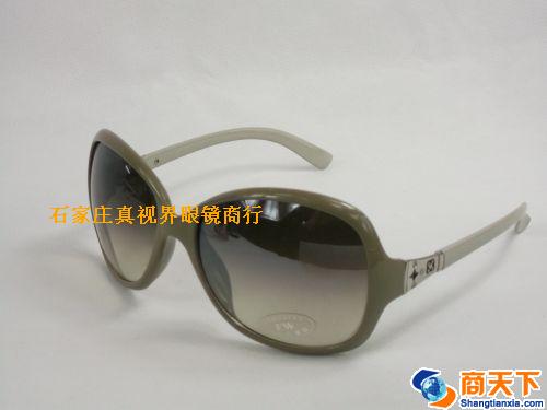 奥比圣女款太阳镜 8812-C19