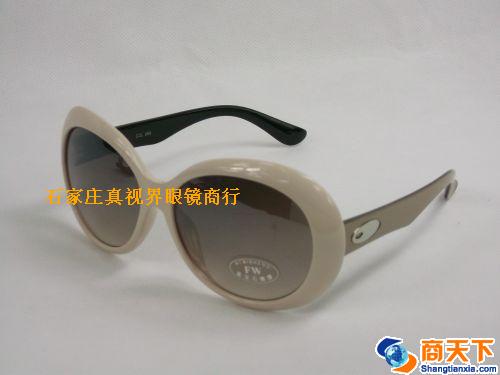 奥比圣女款太阳镜 8772-C009