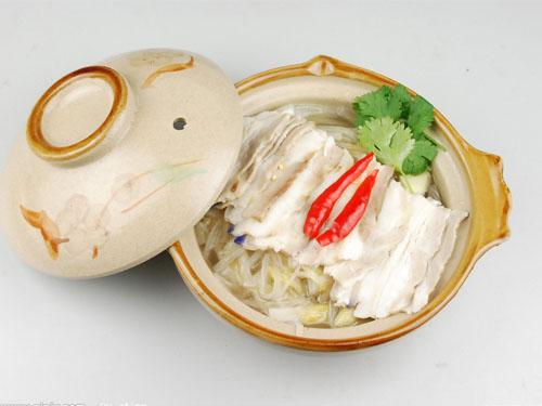 砂锅酸菜五花肉