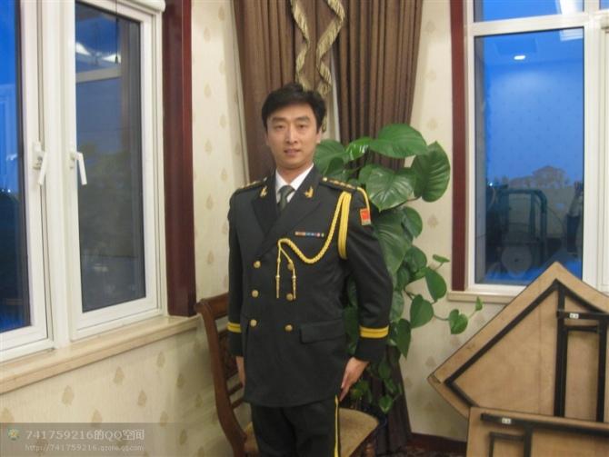 中国歌剧舞剧院大型音乐剧《花木兰》扮演者翟建伟