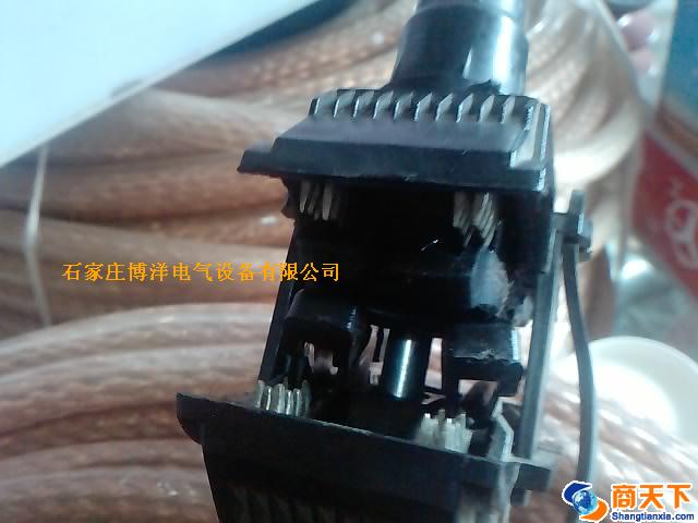 防火型绝缘穿刺线夹